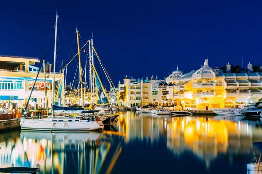 Luxury Apartament In Marina Benalmadena Exterior photo